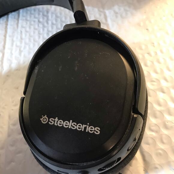 STEEL SERIES WIRED HEADSET - Picture 6 of 8